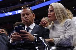 Alex Rodriguez's girlfriend Jaclyn Cordeiro turns up the glamor in matching athletic set & Lululemon pullover sweater in recent mirror selfie
