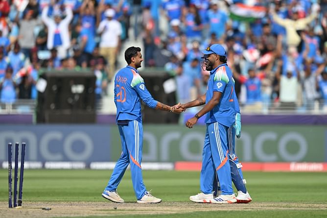 Mohammad Rizwan fails to make use of dropped chance; castled by Axar Patel for 46 in IND vs PAK 2025 Champions Trophy match [Watch]
