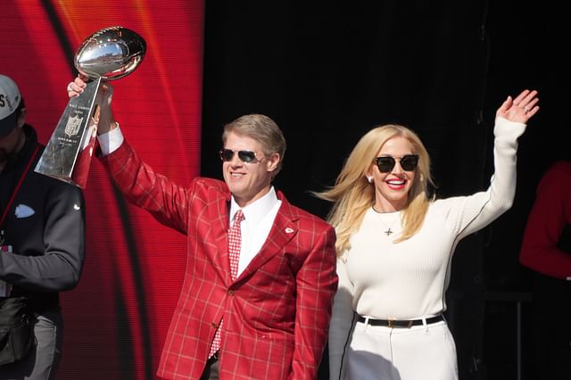 Love you forever" - Clark Hunt's wife Tavia pens romantic note on billionaire owner's 60th birthday