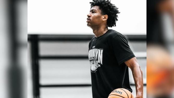 "You have to earn having a trainer": Kansas signee Bryson Tiller's dad opens up on training his son for the pro level