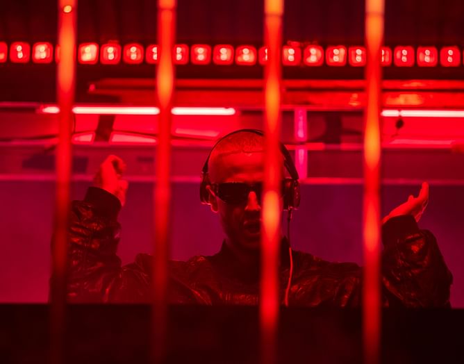 WATCH: Renowned DJ blazes up LIV Golf Riyadh with blockbuster live performance