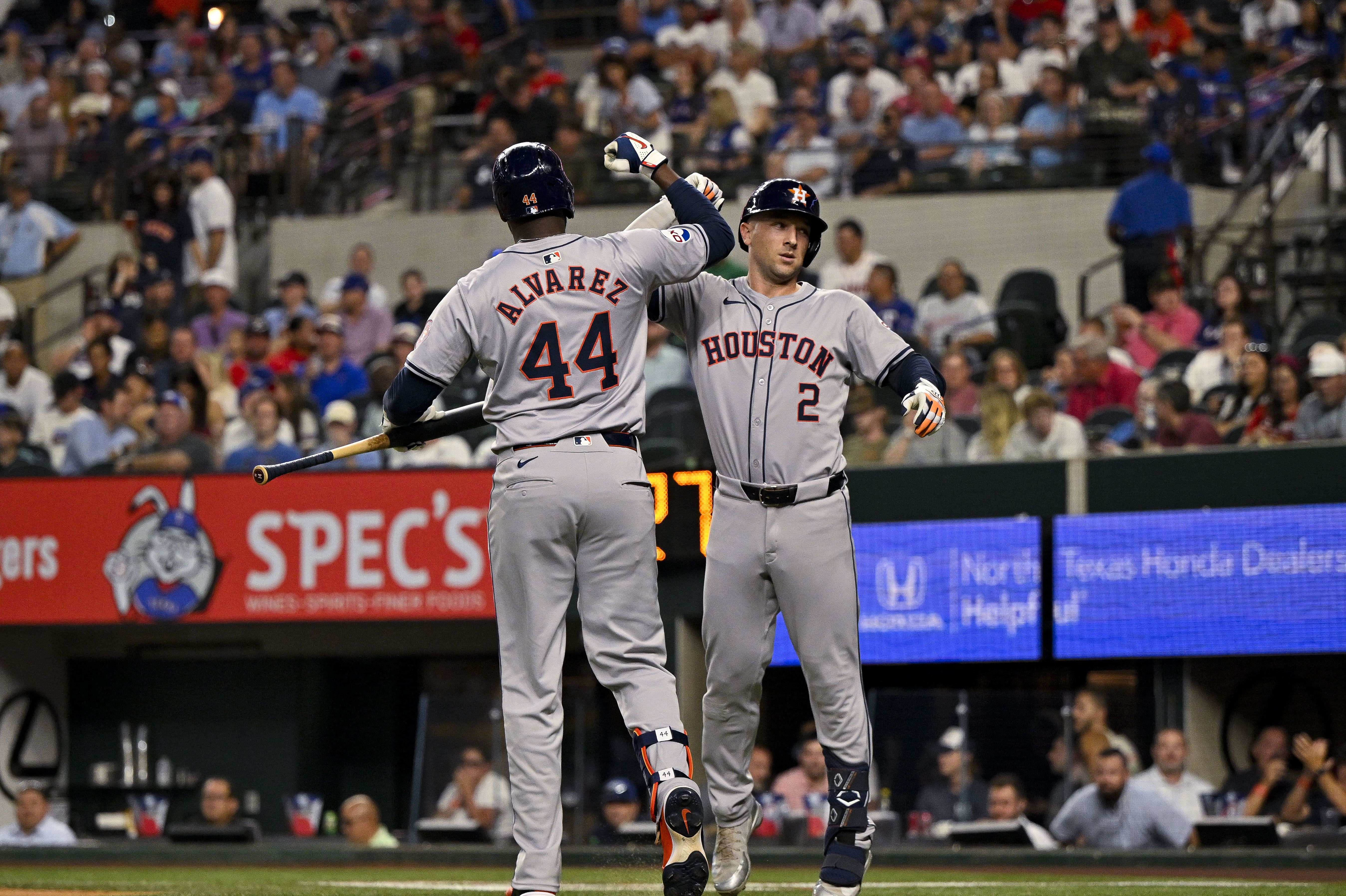 Alex Bregman won&#039;t be in front of Yordan Alvarez (Imagn)