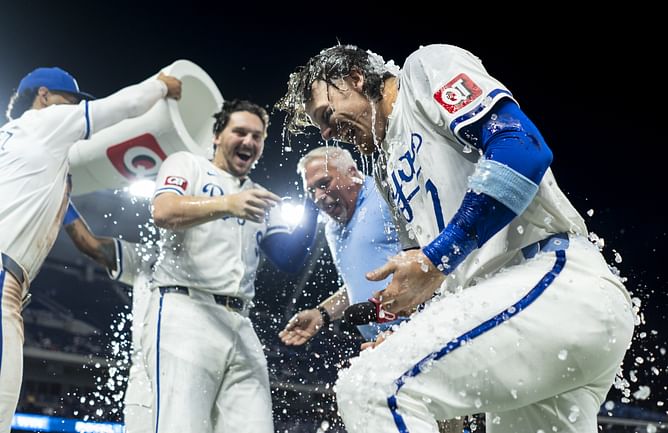 Bobby Witt Jr. drops 3-word reaction to 'unmatched grindset' of Royals teammate Vinnie Pasquantino; Tommy Pham, Michael Wacha's wife react