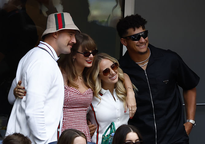 Patrick Mahomes makes feelings known on Taylor Swift's Super Bowl halftime show in future