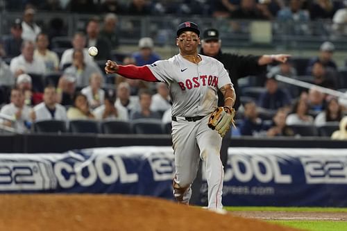 Rafael Devers doesn't want to move off of third base (Imagn)