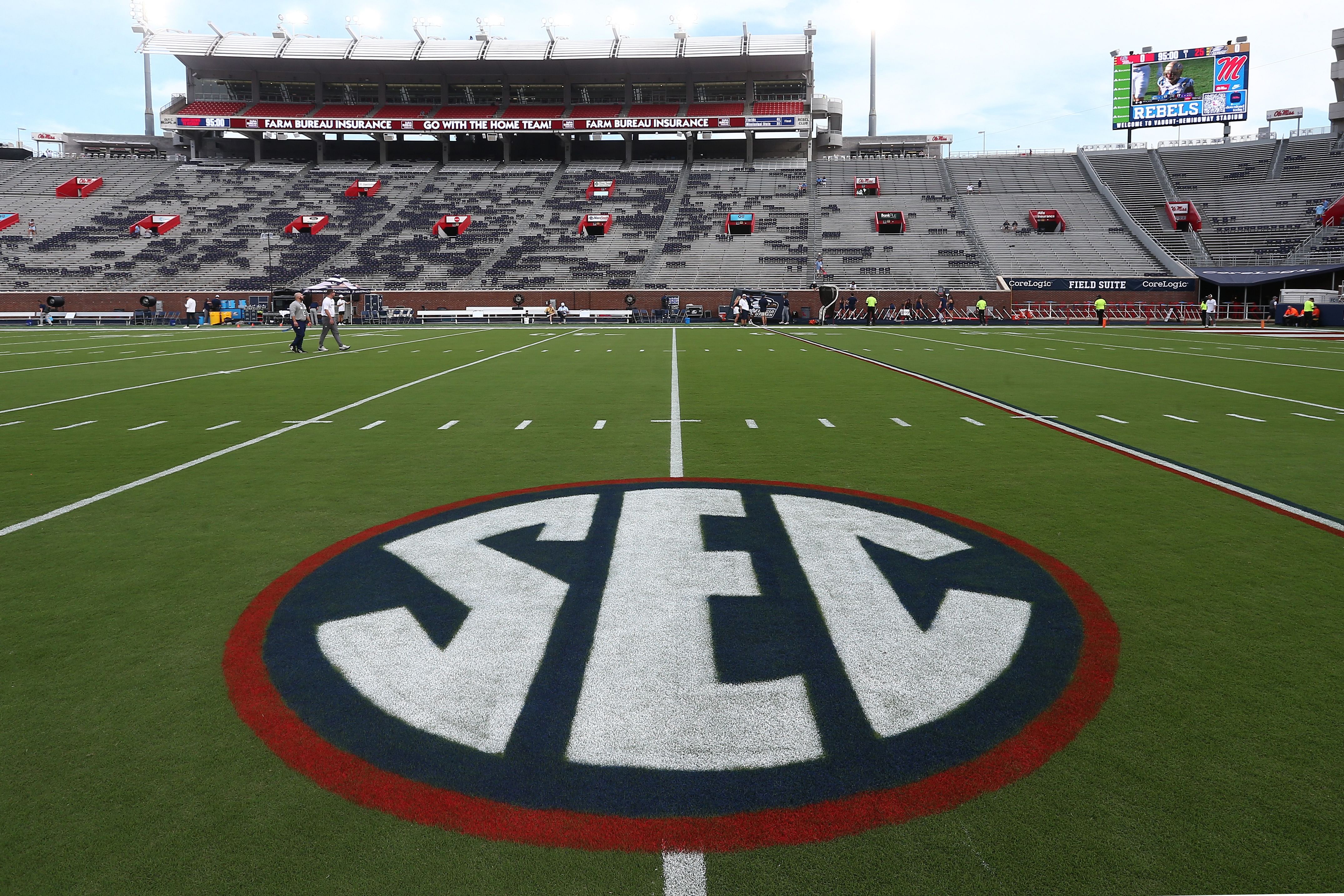 NCAA Football: Georgia Southern at Mississippi - Source: Imagn