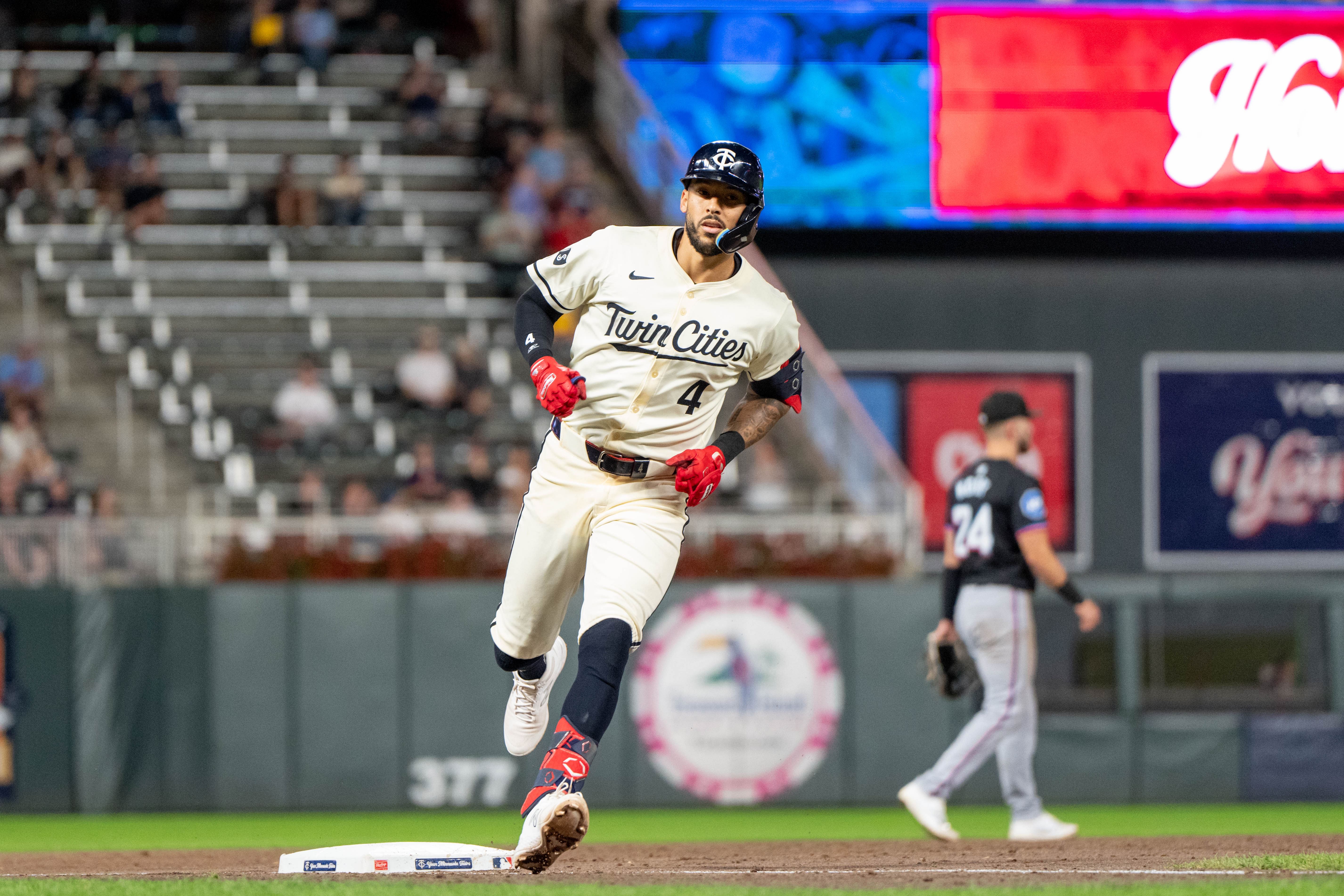 Minnesota Twins - Carlos Correa (Photo via IMAGN)