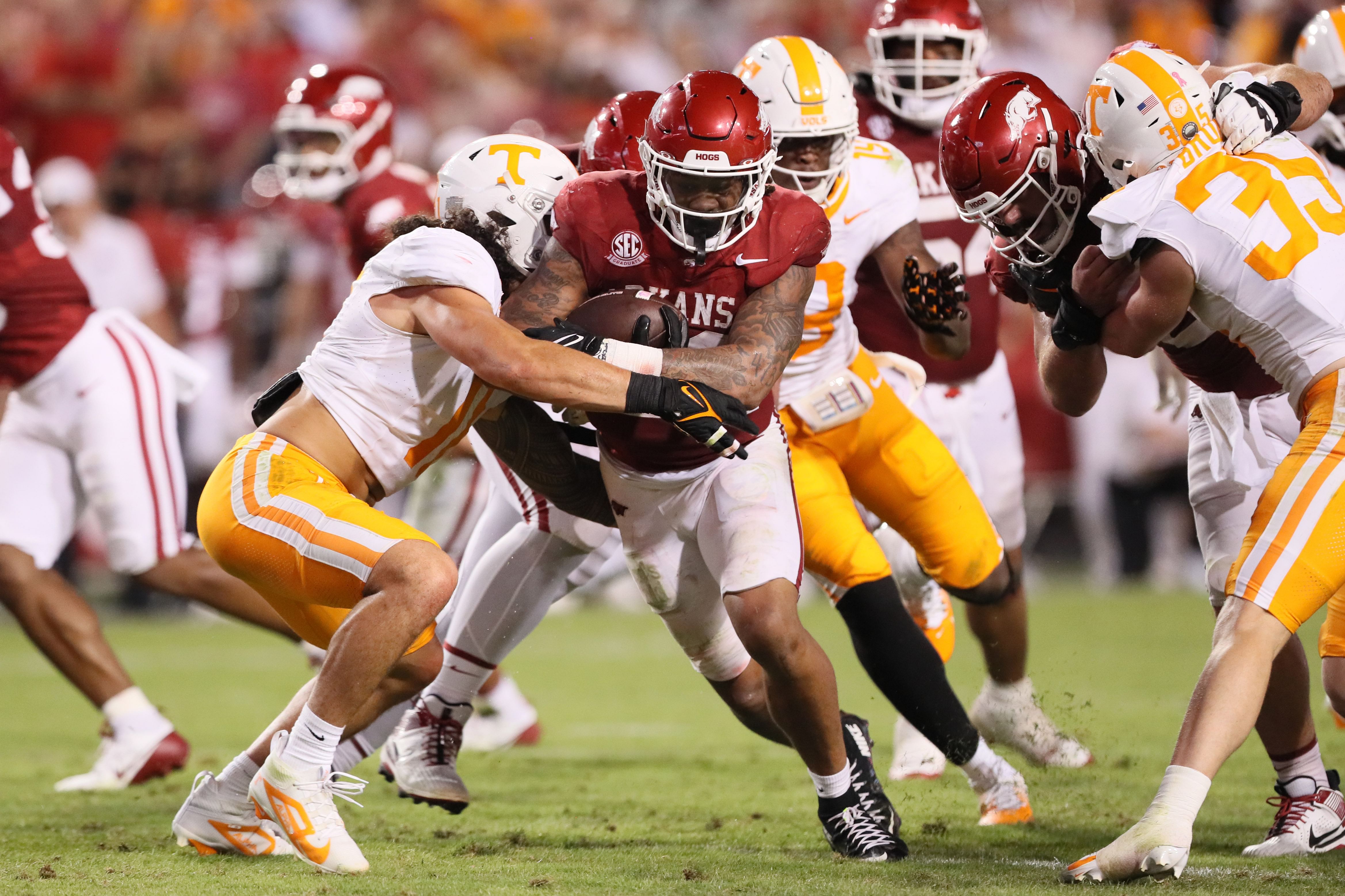 NCAA Football: Tennessee at Arkansas - Source: Imagn