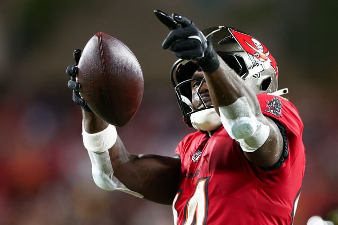“Means the world to this organization” - Bucs GM Jason Licht drops update on Chris Godwin’s future amid recovery from injury