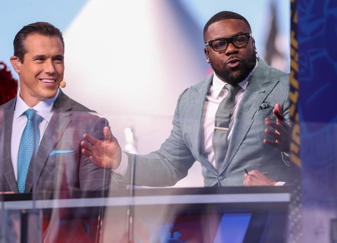 "Baby, it's over with": Former Heisman Winner Mark Ingram recalls exchange with wife after realizing Patrick Mahomes' Chiefs were in deep trouble
