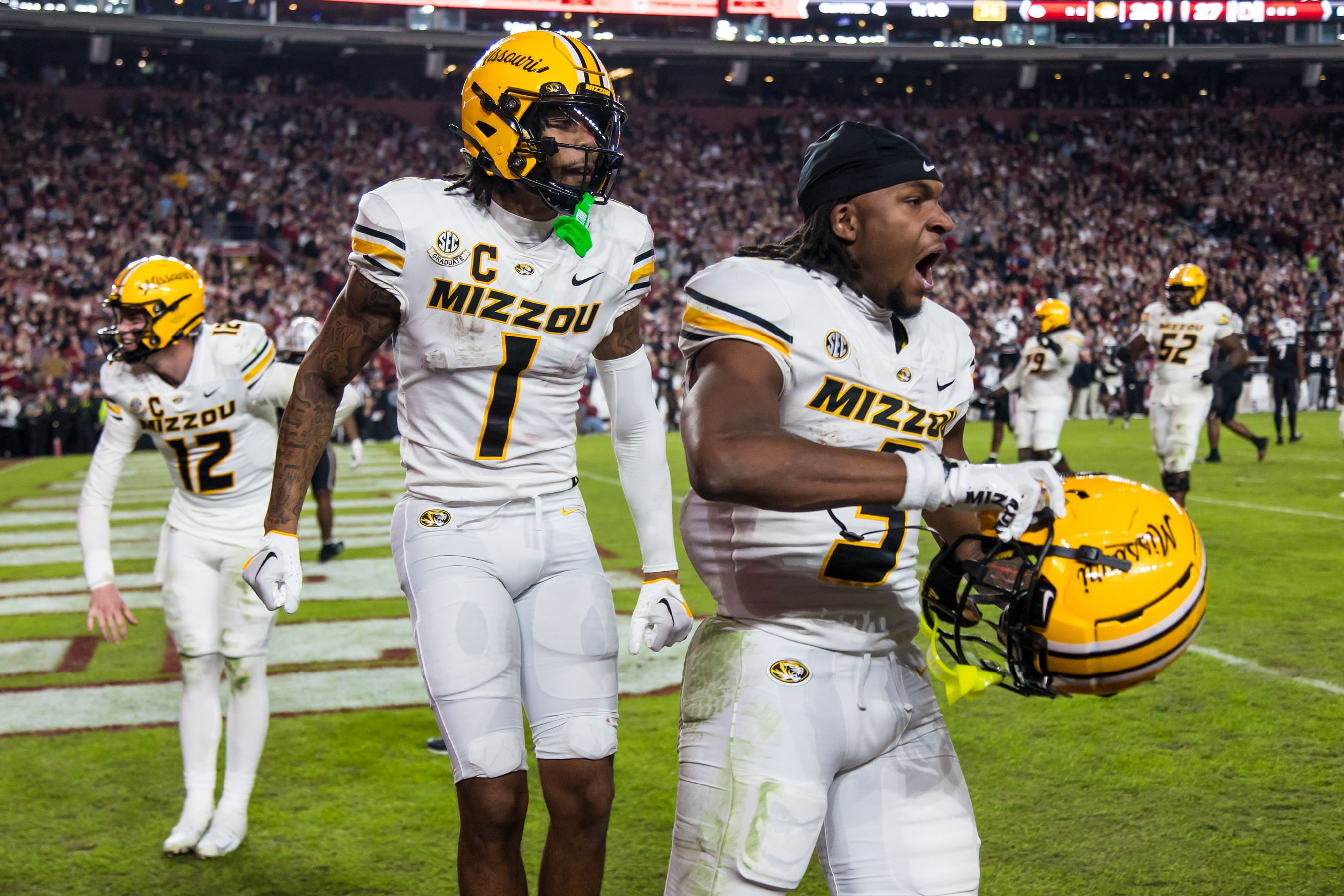 Missouri Tigers wide receiver Luther Burden III celebrates a touchdown - Source: Imagn