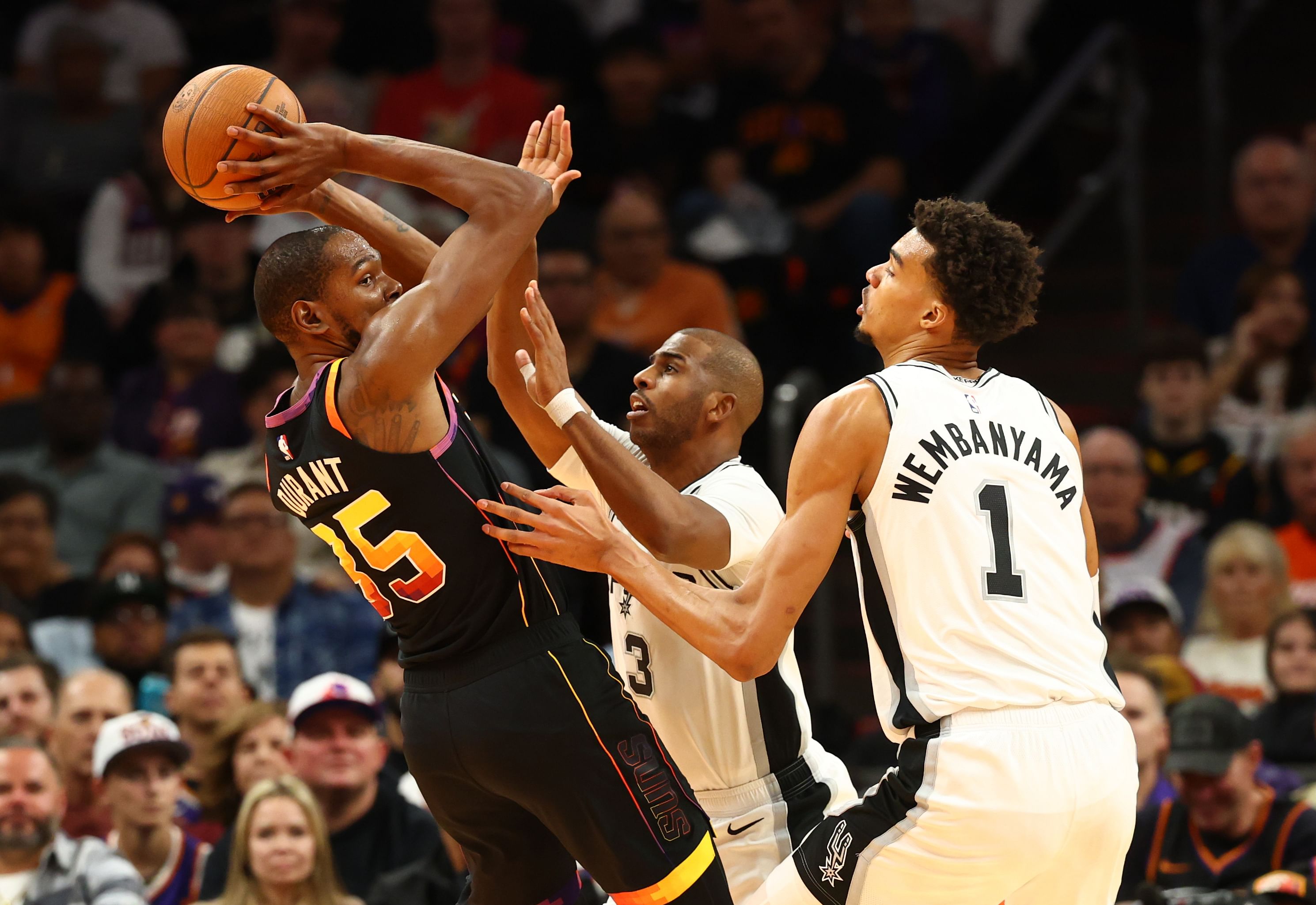 NBA: San Antonio Spurs at Phoenix Suns - Source: Imagn