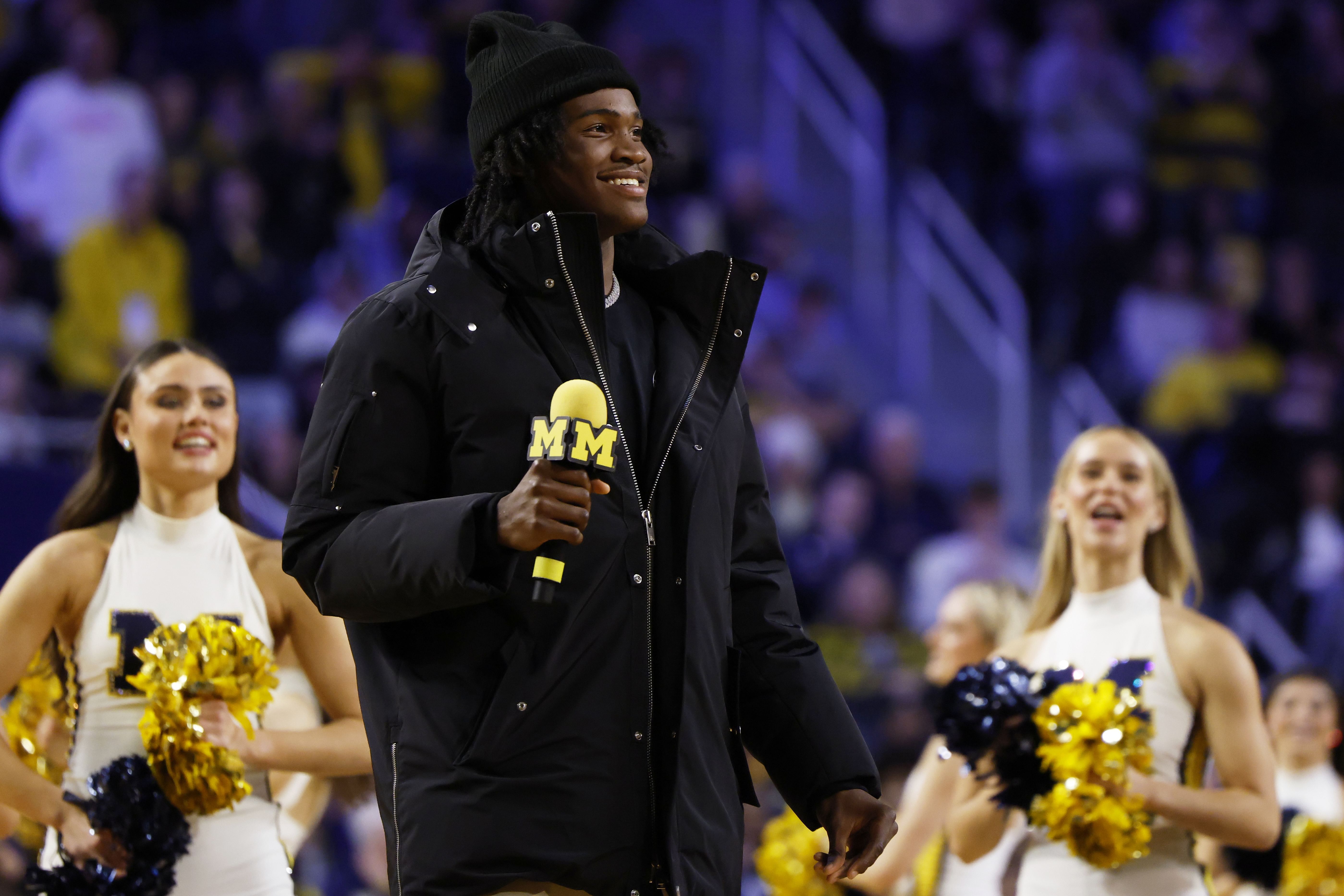 NCAA Basketball: Iowa at Michigan - Source: Imagn