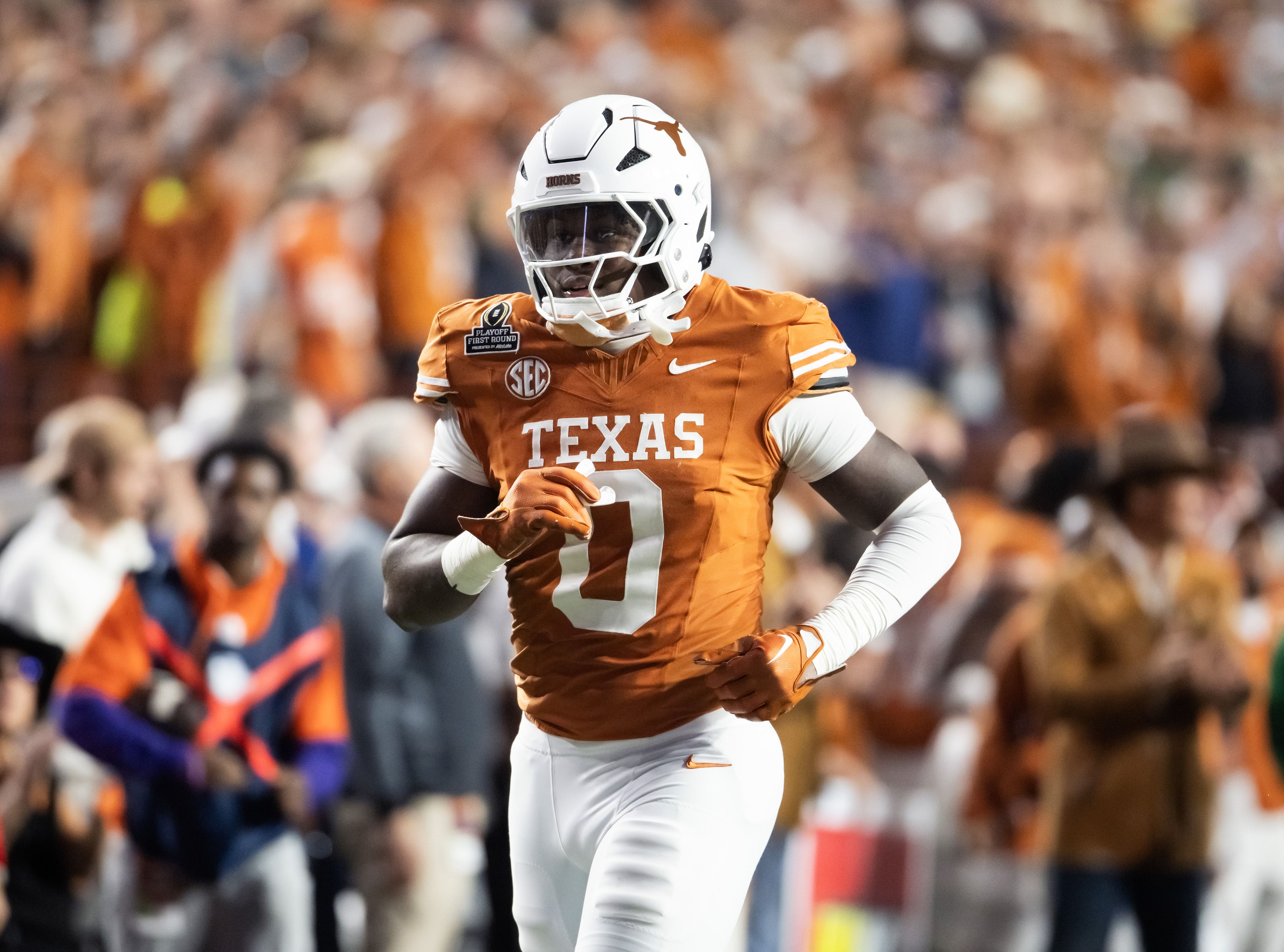 Dec 21, 2024; Austin, Texas, USA; Texas Longhorns linebacker Anthony Hill Jr. (0) against the Clemson Tigers during the CFP National playoff first round at Darrell K Royal-Texas Memorial Stadium. Mandatory Credit: Mark J. Rebilas-Imagn Images - Source: Imagn