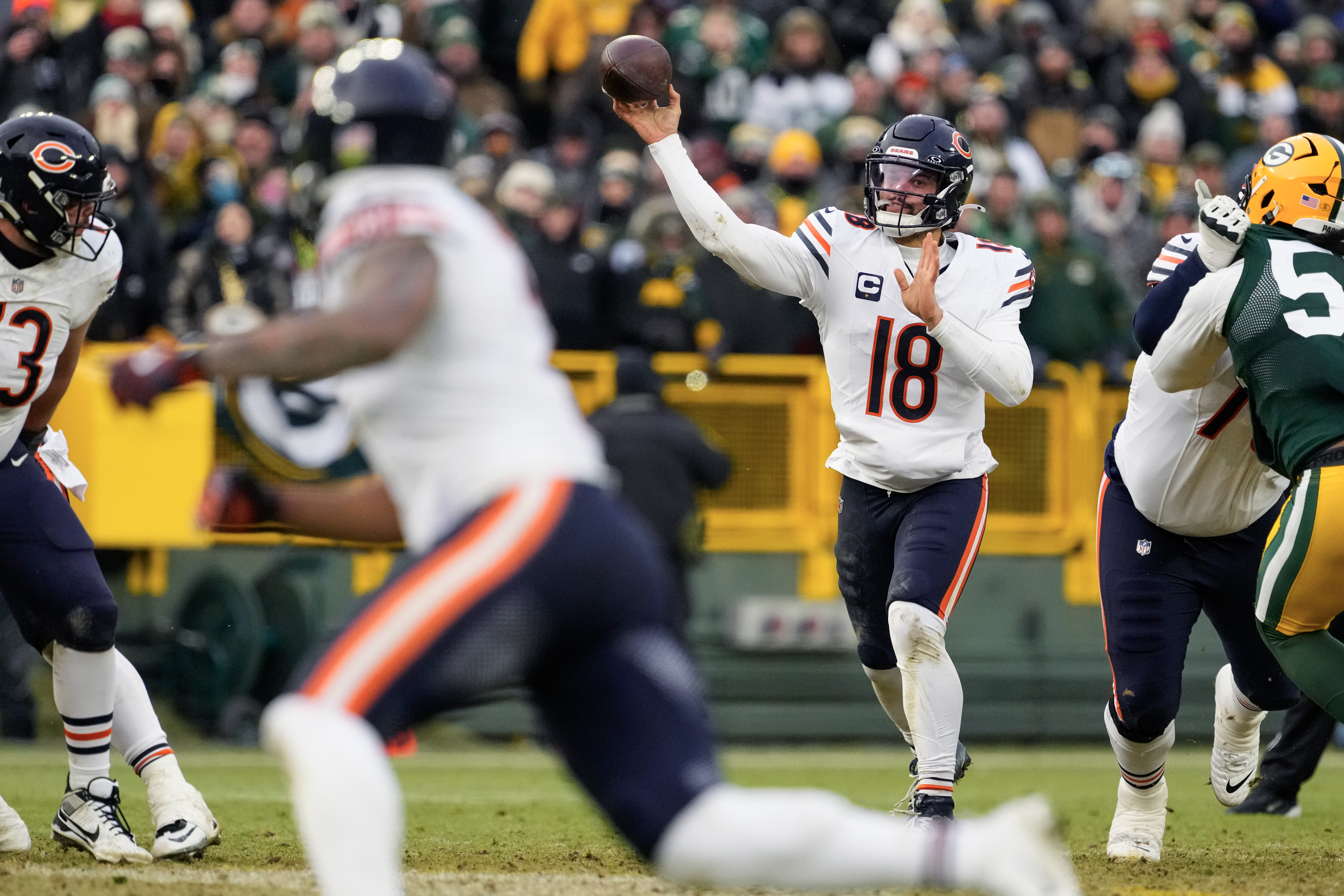 NFL trade rumors: Bears could bring $4,500,000 QB to help Caleb Williams