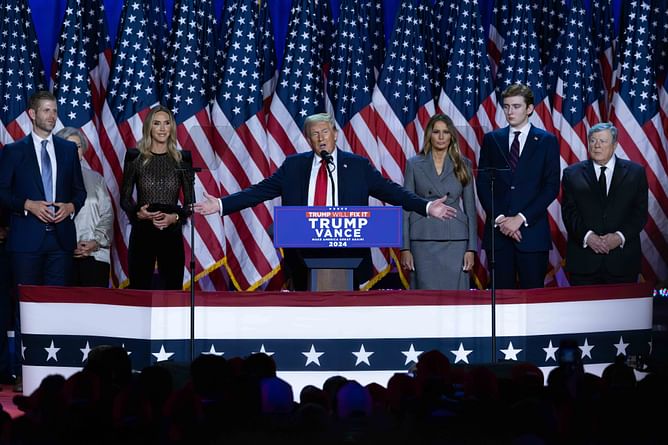 NHL insider rips into Donald Trump for "attacking the sovereignty of Canada" ahead of 4 Nations final against USA