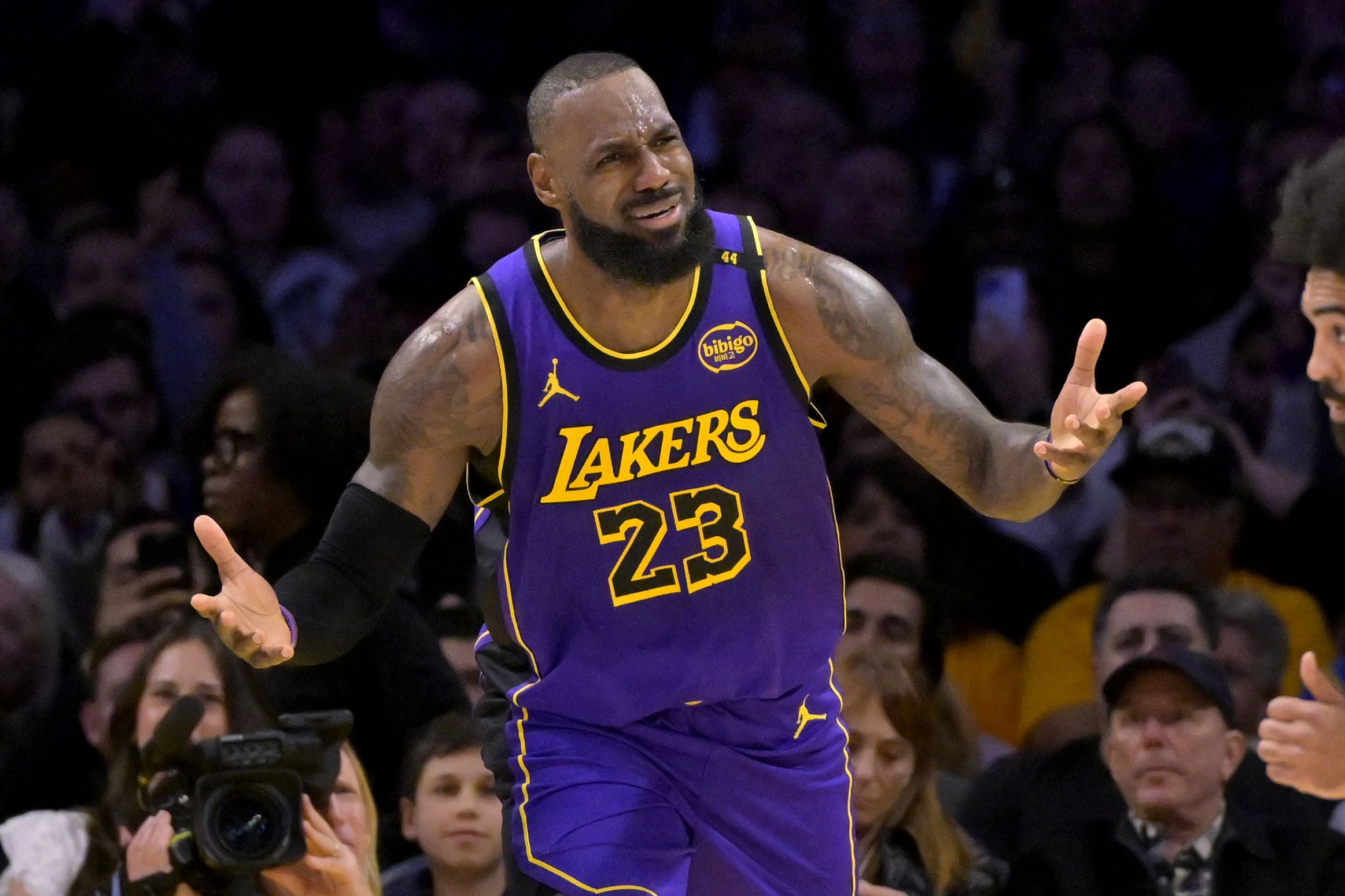 LeBron James remains committed to the LA Lakers after Anthony Davis trade. (Photo: IMAGN)