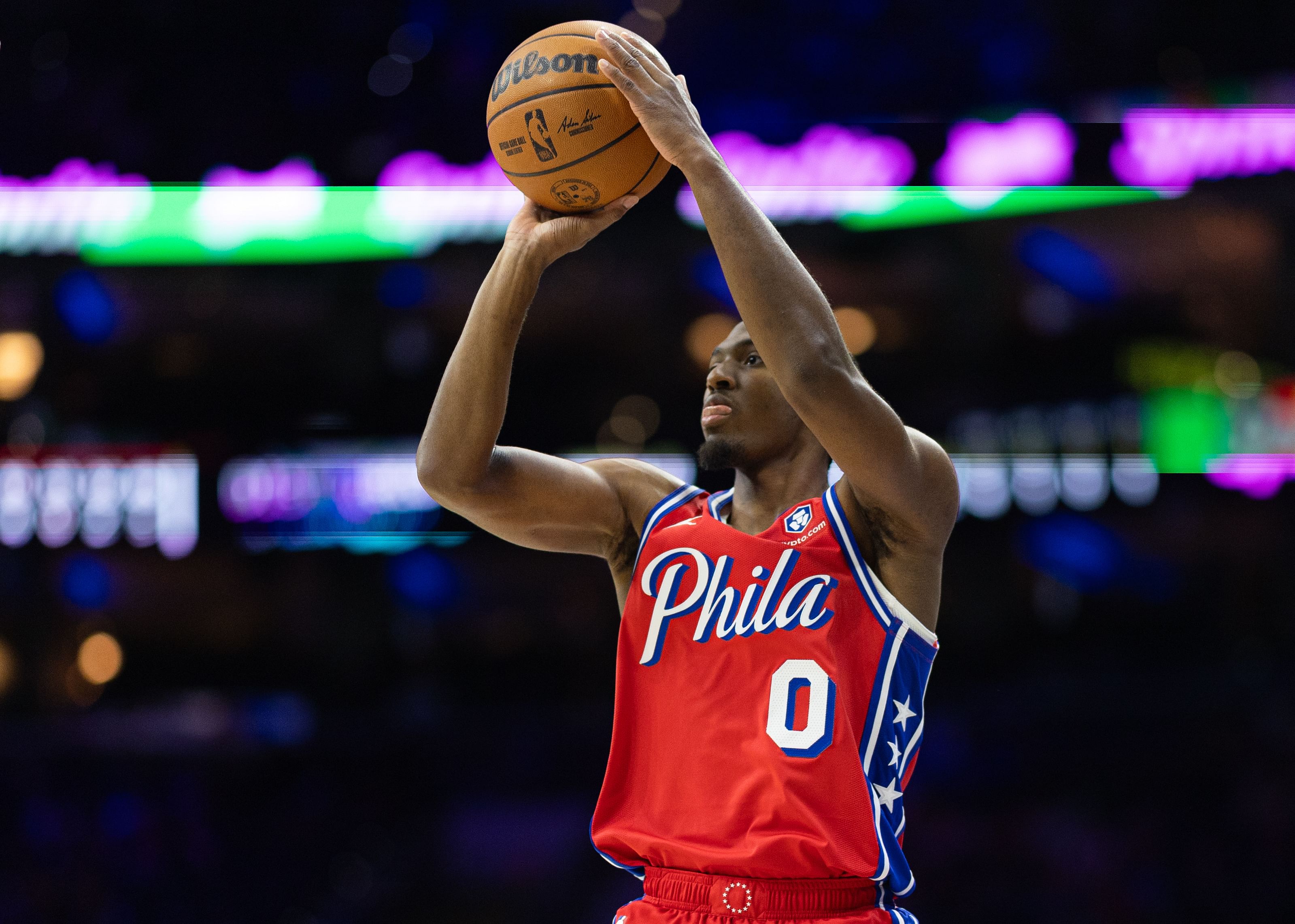 Philadelphia 76ers guard Tyrese Maxey shoots against the Cleveland Cavaliers at Wells Fargo Center. Photo Credit: Imagn