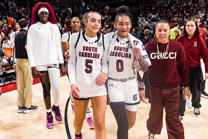 When Dawn Staley explained how she produced leaders at South Carolina: “I tell them, 'Don’t come to me until it’s something that you can’t handle'”