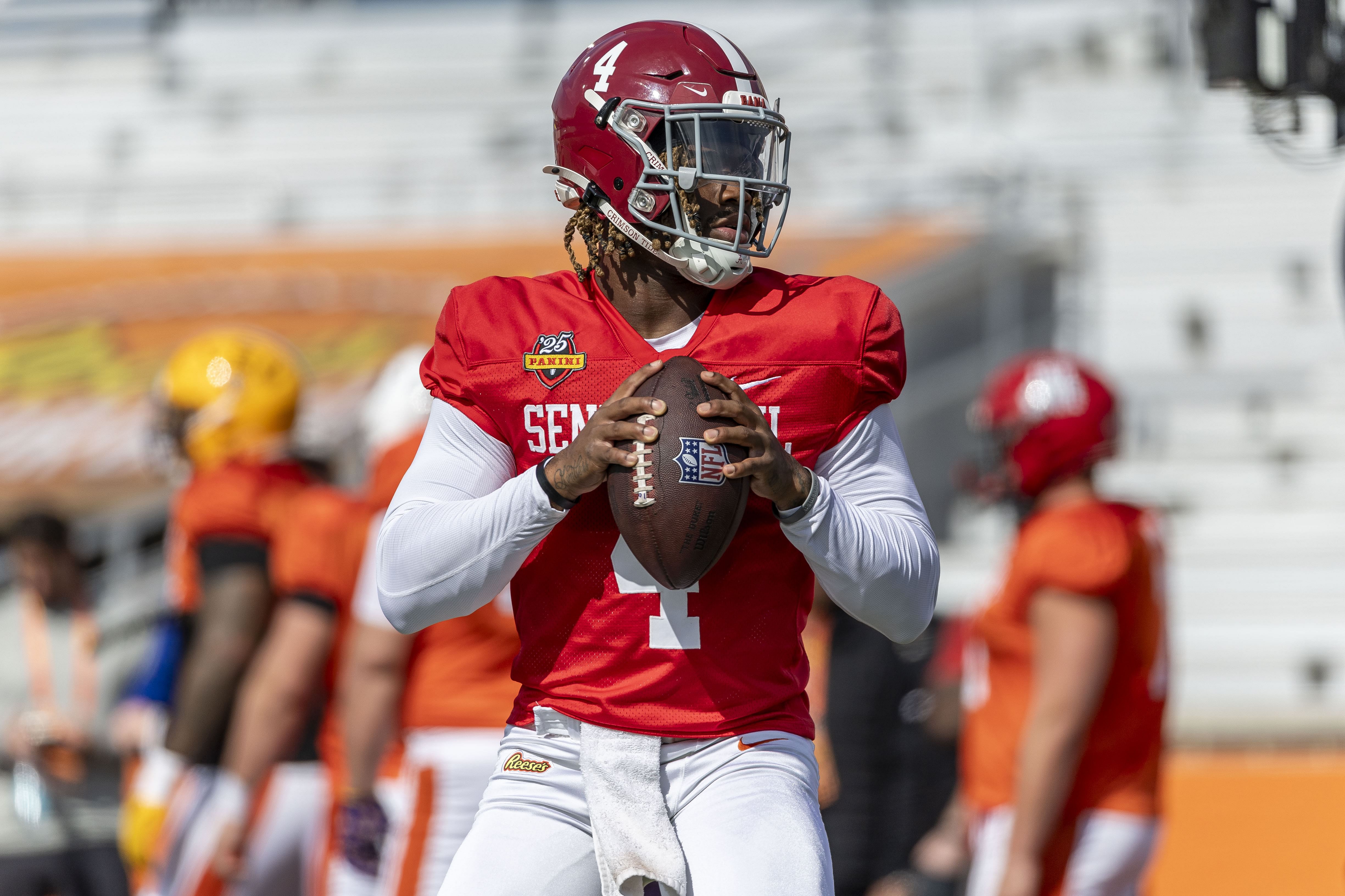 With the departure of QB Jalen Milroe, Alabama&#039;s offensive reigns could be handed to freshman QB Keelon Russell. (Photo Credit: IMAGN)