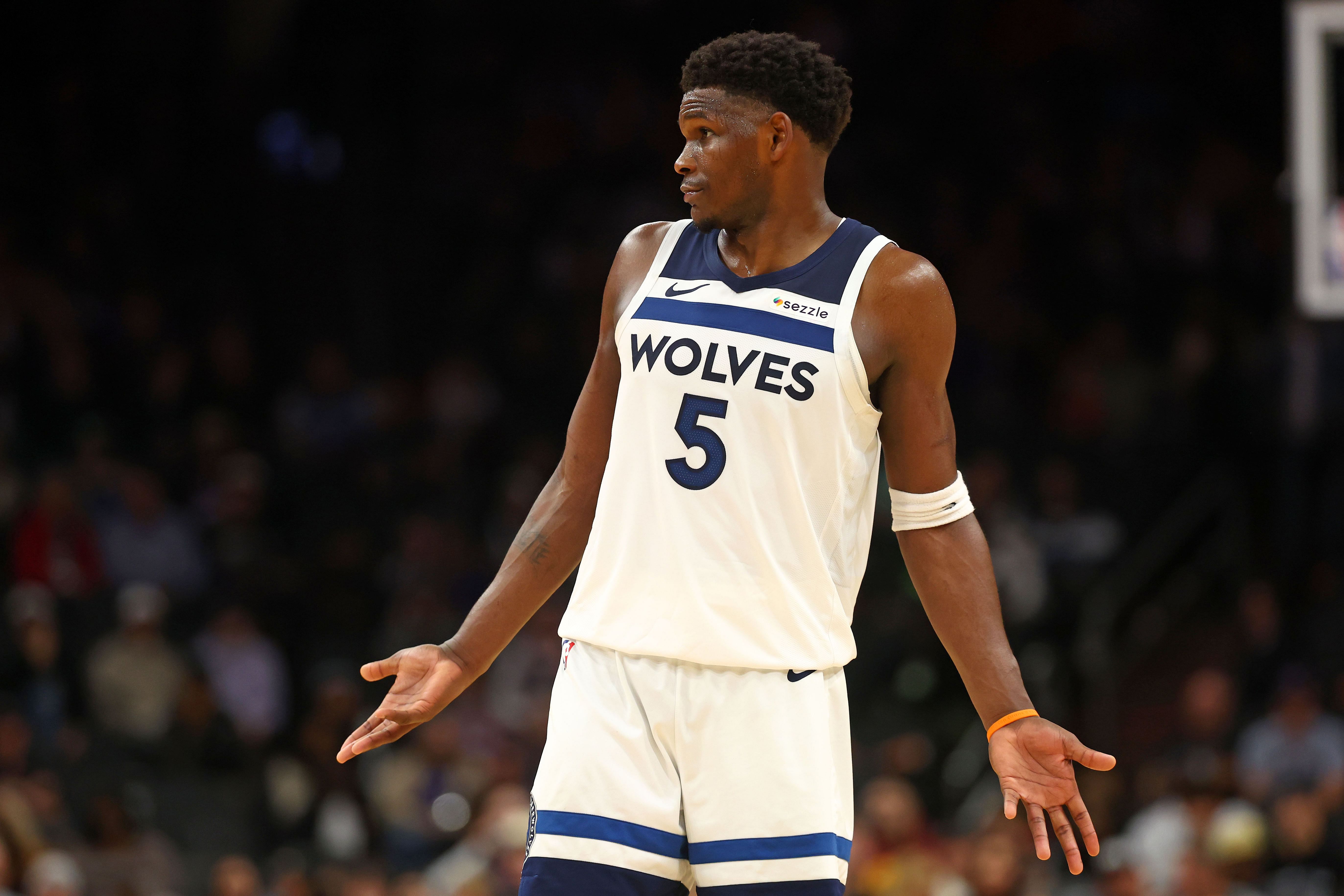 NBA: Minnesota Timberwolves at Phoenix Suns - Source: Imagn