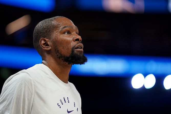 "You was the 8th man on the bench" - Kevin Durant caught roasting ex-NBA champ courtside in Suns vs Warriors showdown