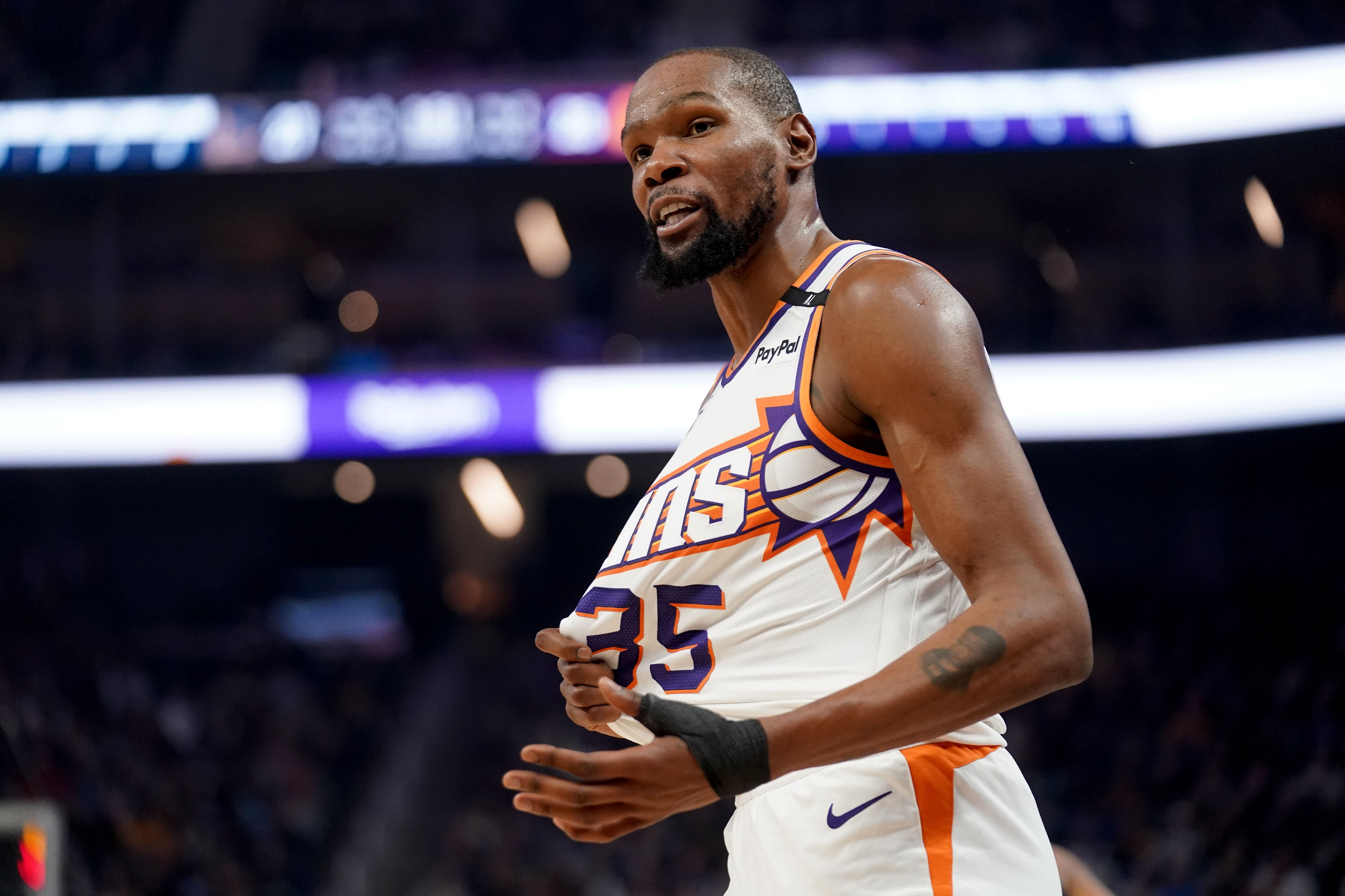 Kevin Durant calls out NBA Insider for saying the Suns