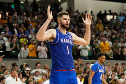 $1.5 million NIL-valued Hunter Dickinson drops 5-word reaction to Kansas teammate's 1,000 career points milestone