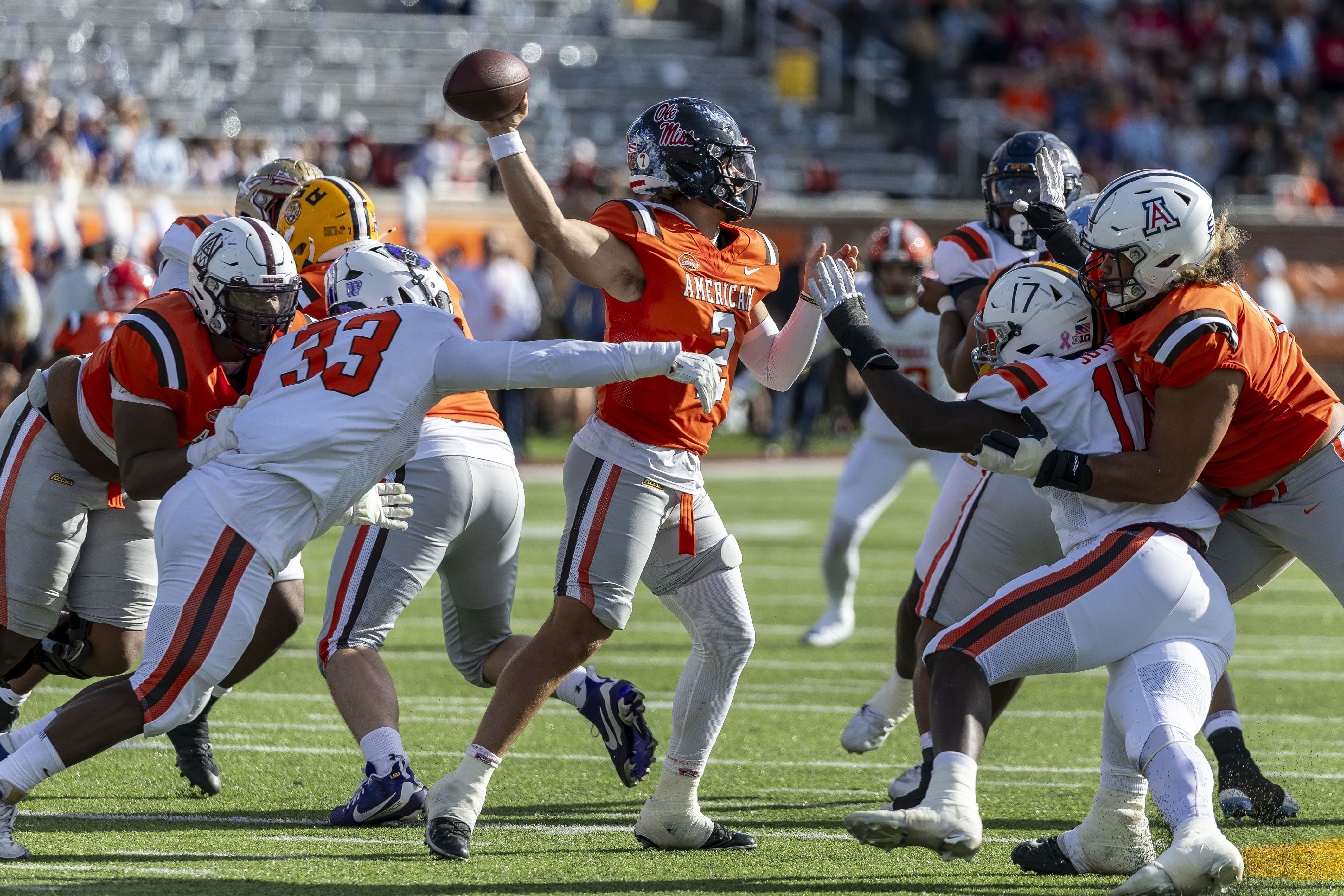 David Walker #33 at Senior Bowl (jmage credit: IMAGN)