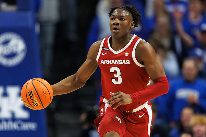 "Let's finish this sh**": Former Kentucky forward Adou Thiero rallies Razorbacks to victory on John Calipari's Rupp Arena return
