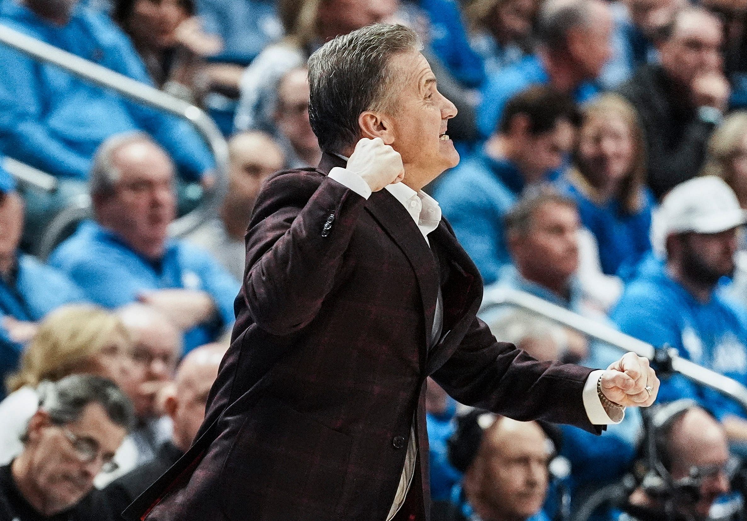 College Basketball: Arkansas head coach and former UK coach John Calipari pumps his fist in excitement as the Hogs secure their lead and win over the Wildcats in Calipari&#039;s return - Source: Imagn