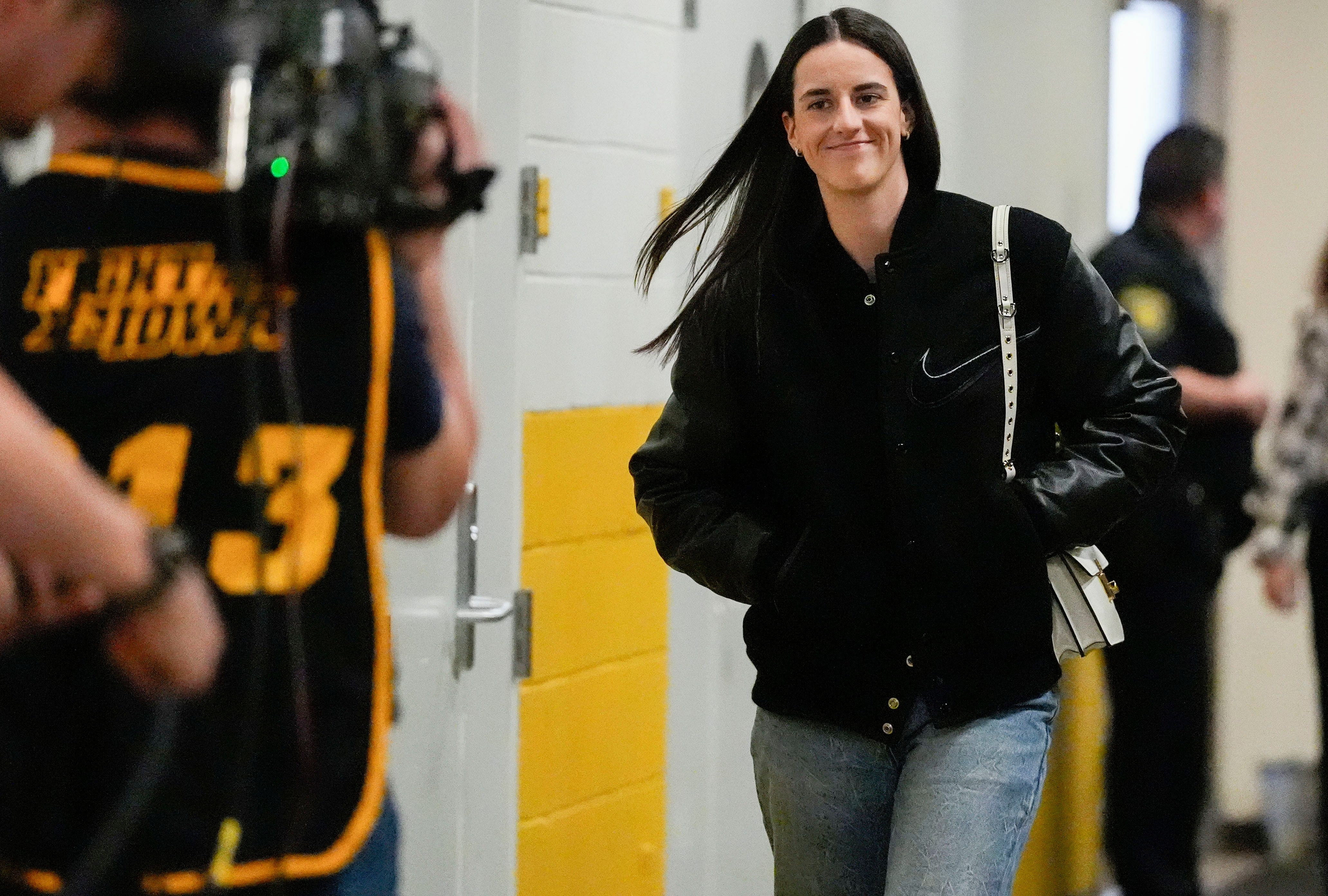 Caitlin Clark reacts in 3-words to watching Hawkeyes defeat USC during her visit to Iowa for  jersey retirement honor (Image credit: Imagn)