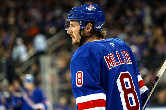 Ex-Canucks HC Bruce Boudreau makes his feelings known on J.T. Miller's trade to Rangers