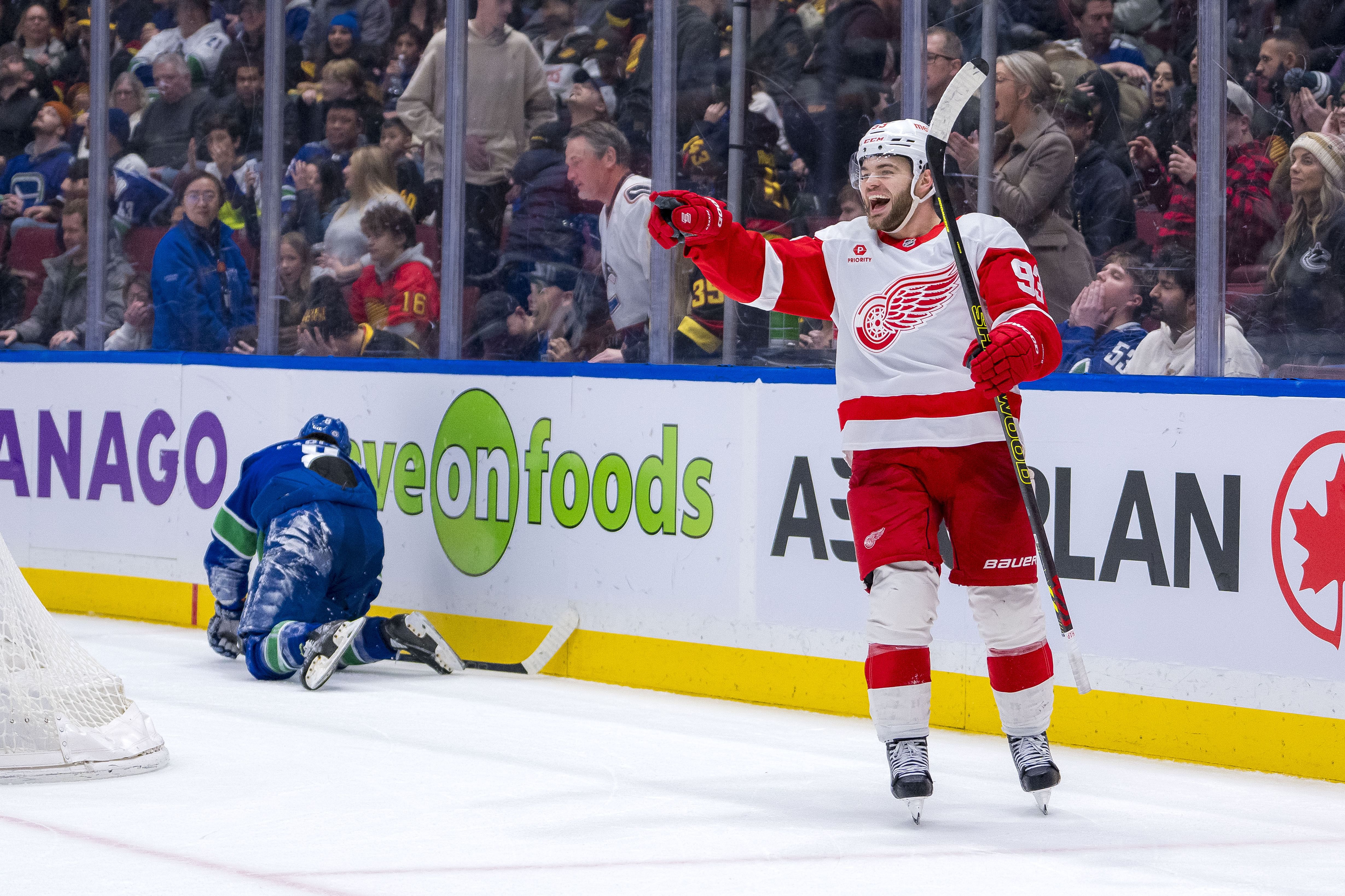 NHL: Detroit Red Wings at Vancouver Canucks - Source: Imagn