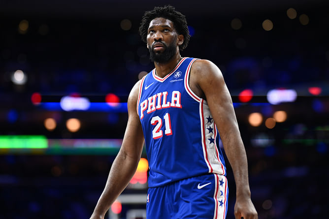 Is Joel Embiid playing tonight against the Miami Heat? Latest injury update on 76ers big man (Feb. 5)