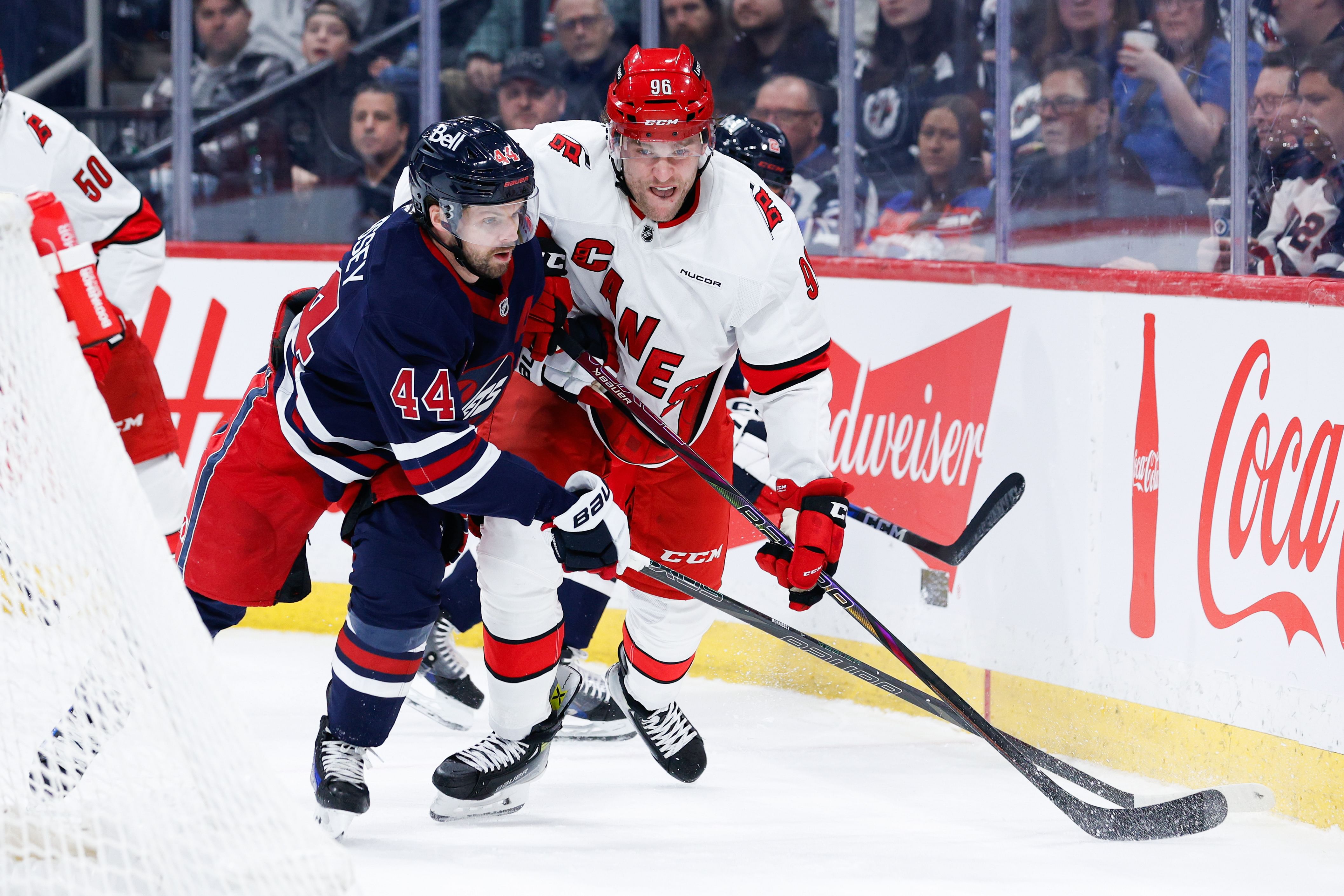 NHL: Carolina Hurricanes at Winnipeg Jets - Source: Imagn