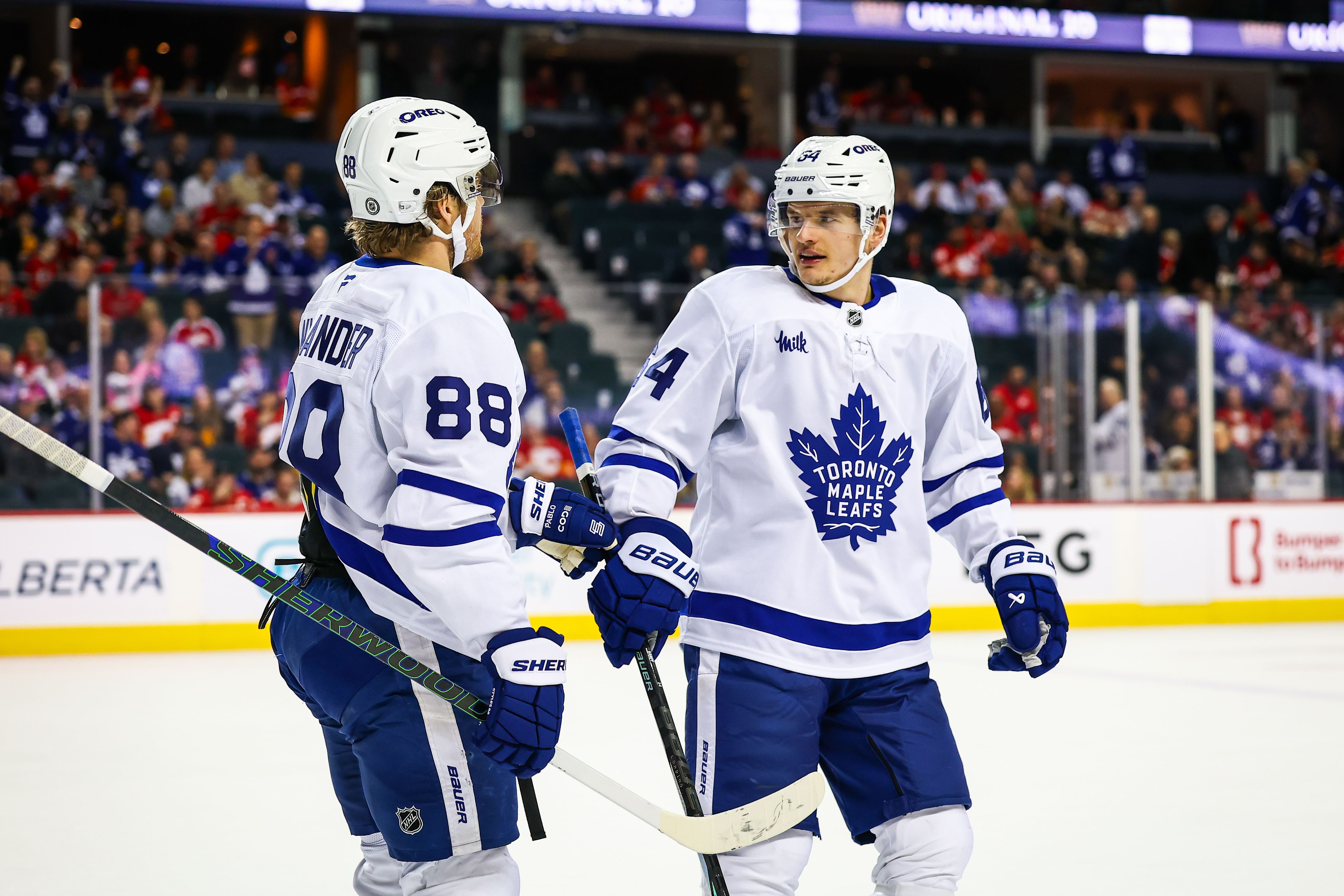 NHL: Toronto Maple Leafs at Calgary Flames - Source: Imagn