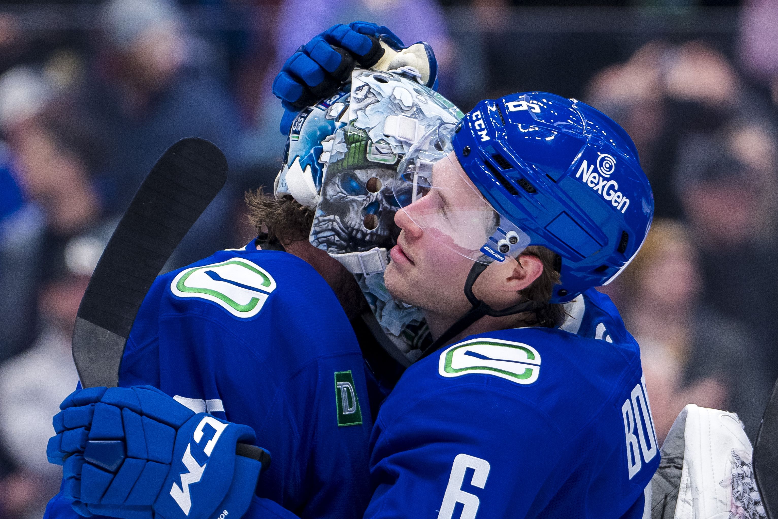 NHL: Colorado Avalanche at Vancouver Canucks - Source: Imagn