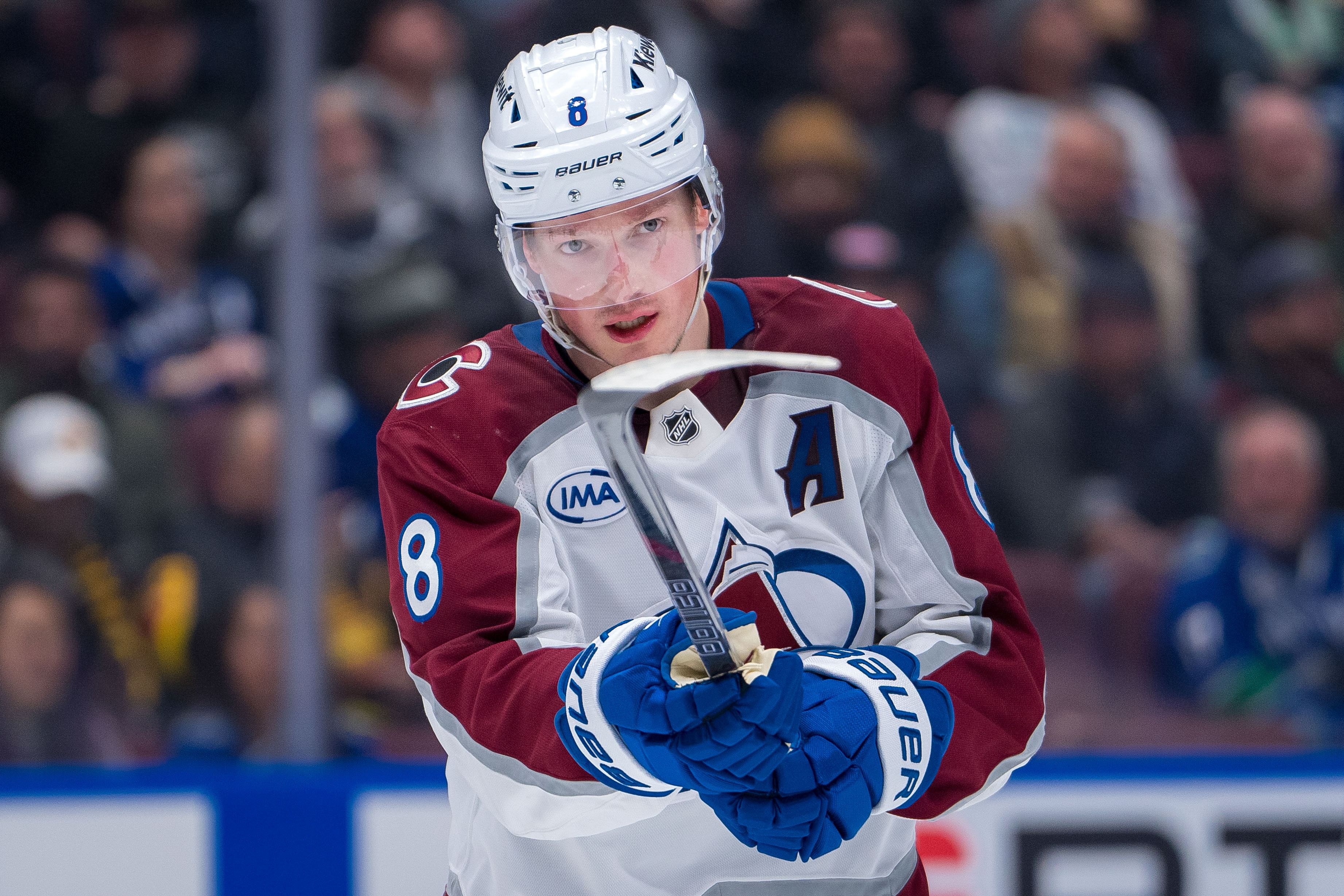 NHL: Colorado Avalanche at Vancouver Canucks - Source: Imagn