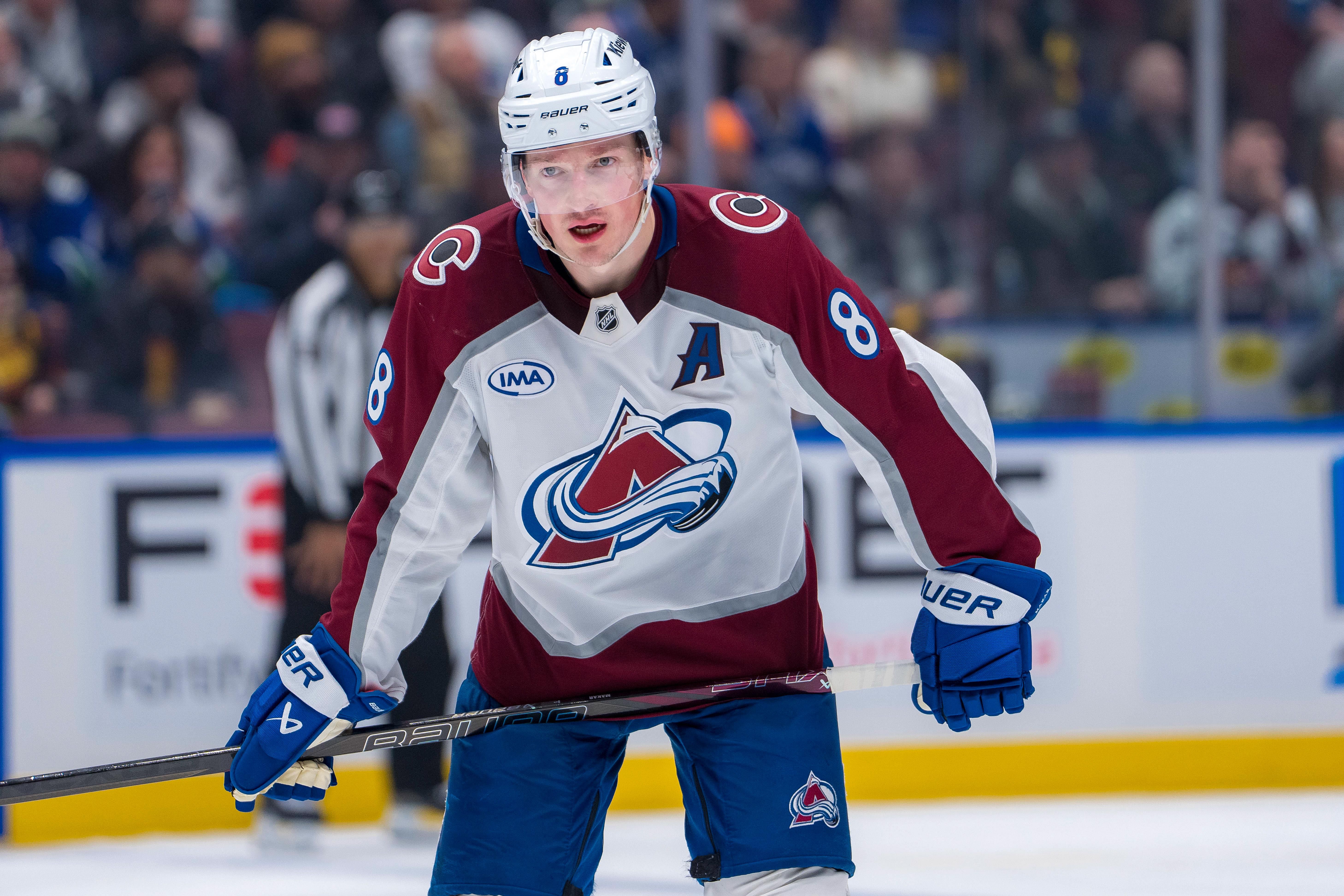 NHL: Colorado Avalanche at Vancouver Canucks - Source: Imagn