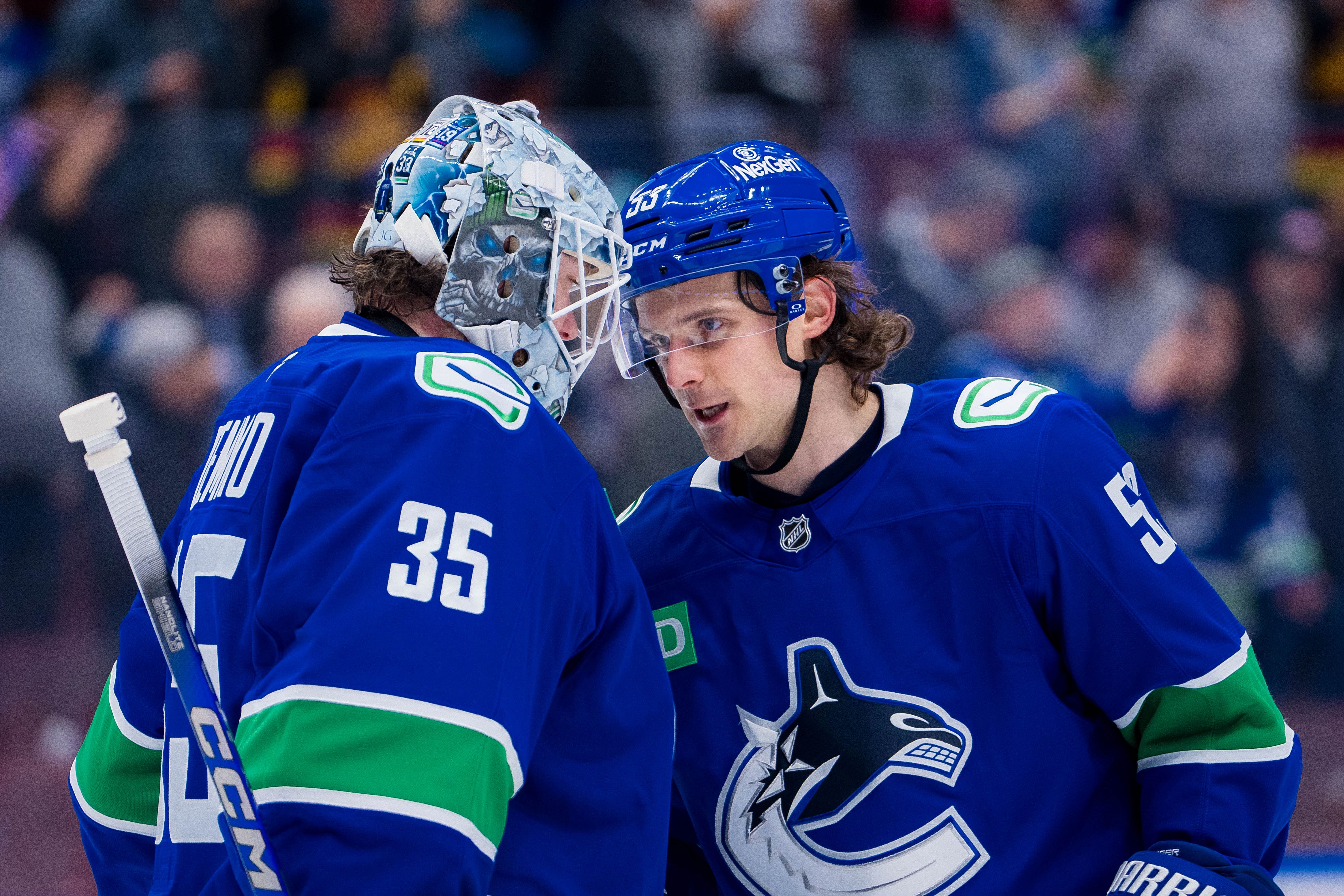 NHL: Colorado Avalanche at Vancouver Canucks - Source: Imagn