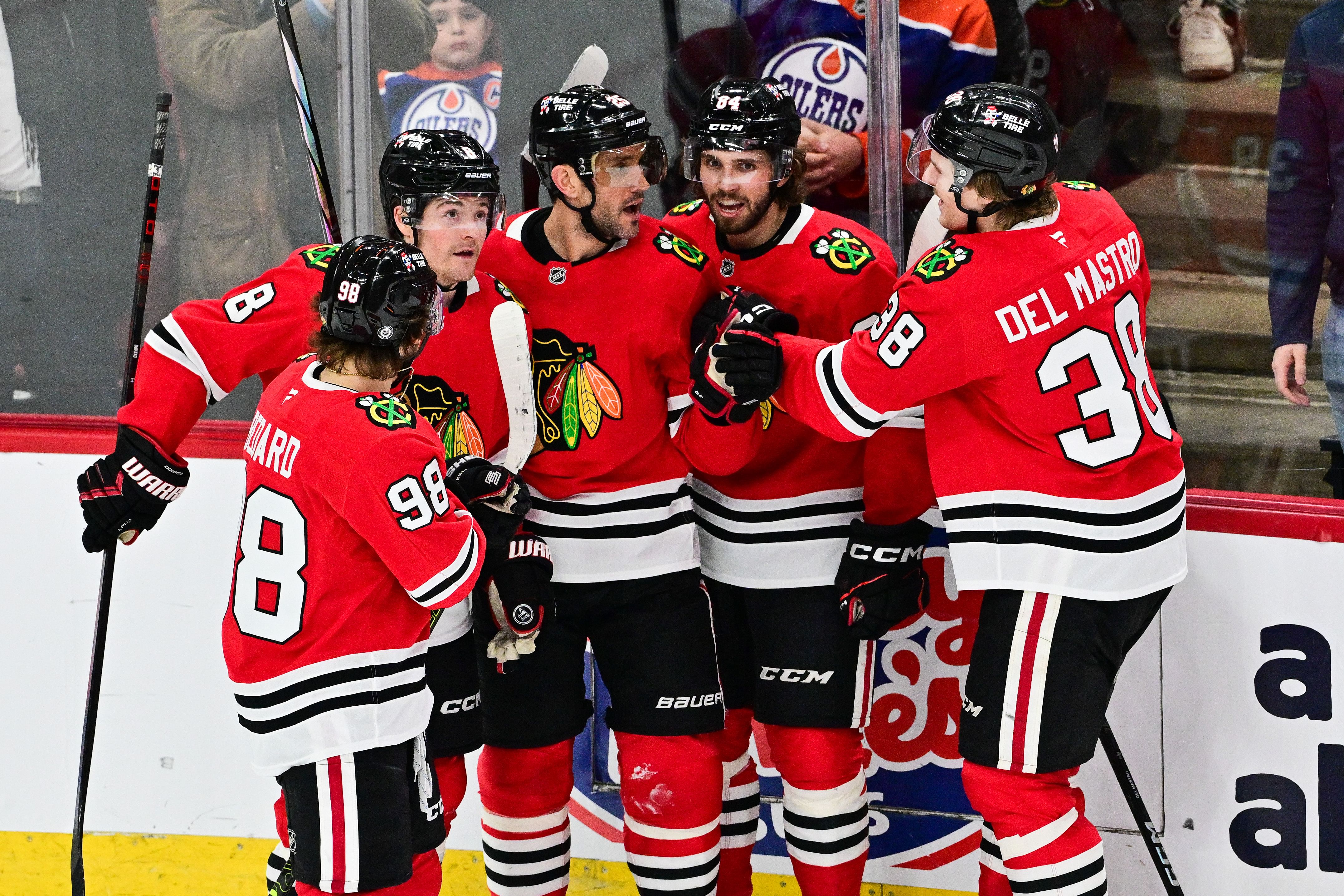 NHL: Edmonton Oilers at Chicago Blackhawks - Source: Imagn