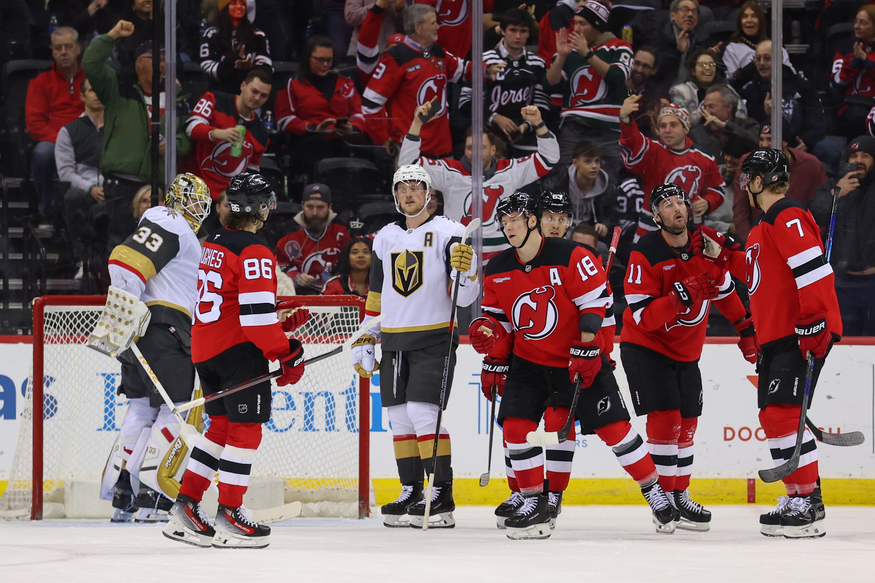 NHL: Vegas Golden Knights at New Jersey Devils - Source: Imagn