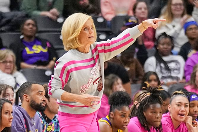 WATCH: LSU's Mikaylah Williams douse head coach Kim Mulkey in cold water after her 750th coaching win