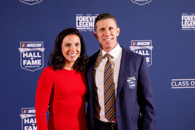 Kenny Wallace paints crystal clear picture of how Carl Edwards' wife Katherine "grounded" the NASCAR Hall of Famer