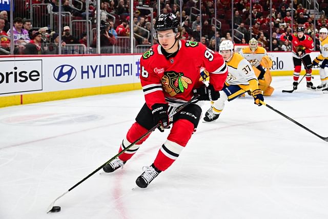 NHL: Nashville Predators at Chicago Blackhawks - Source: Imagn