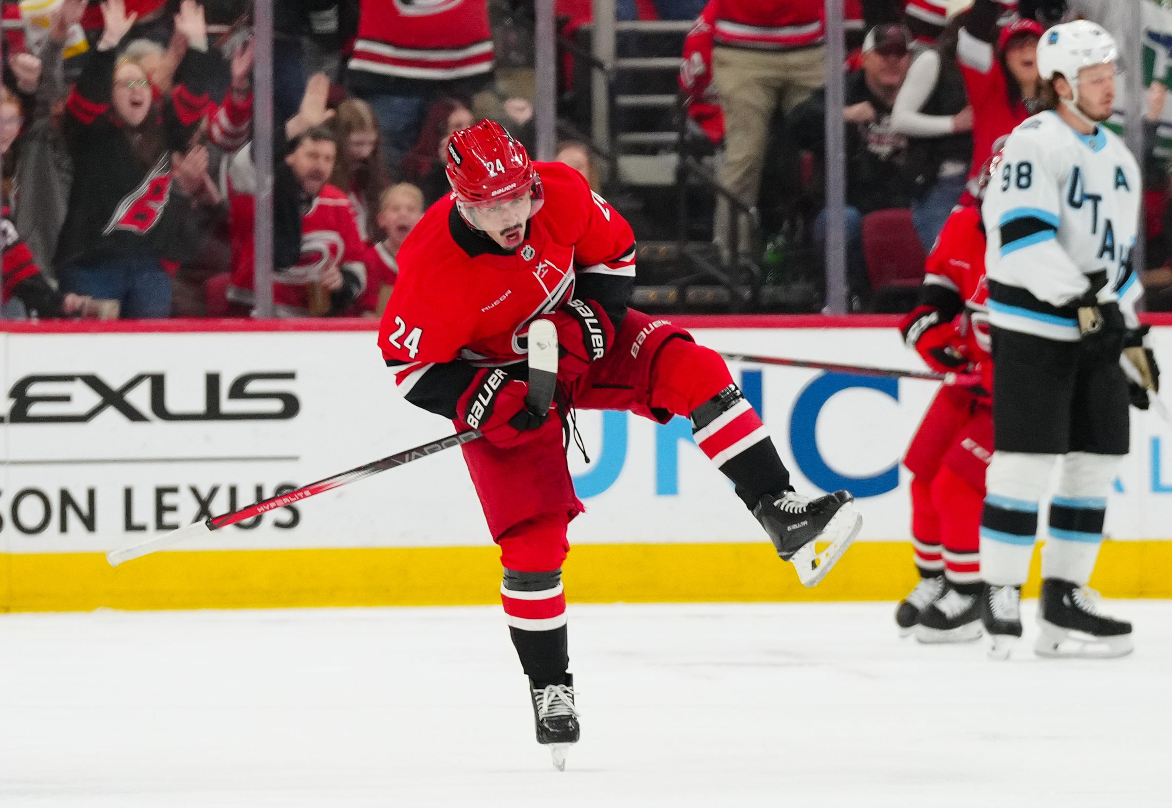 NHL: Utah at Carolina Hurricanes - Source: Imagn