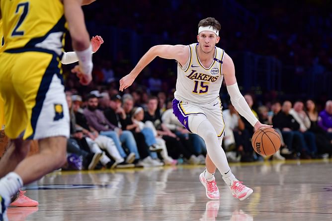 "Wait until he gets tattoos" - Lakers fans react to Austin Reaves' eye-popping 33.5 ppg average after donning headband and sleeve