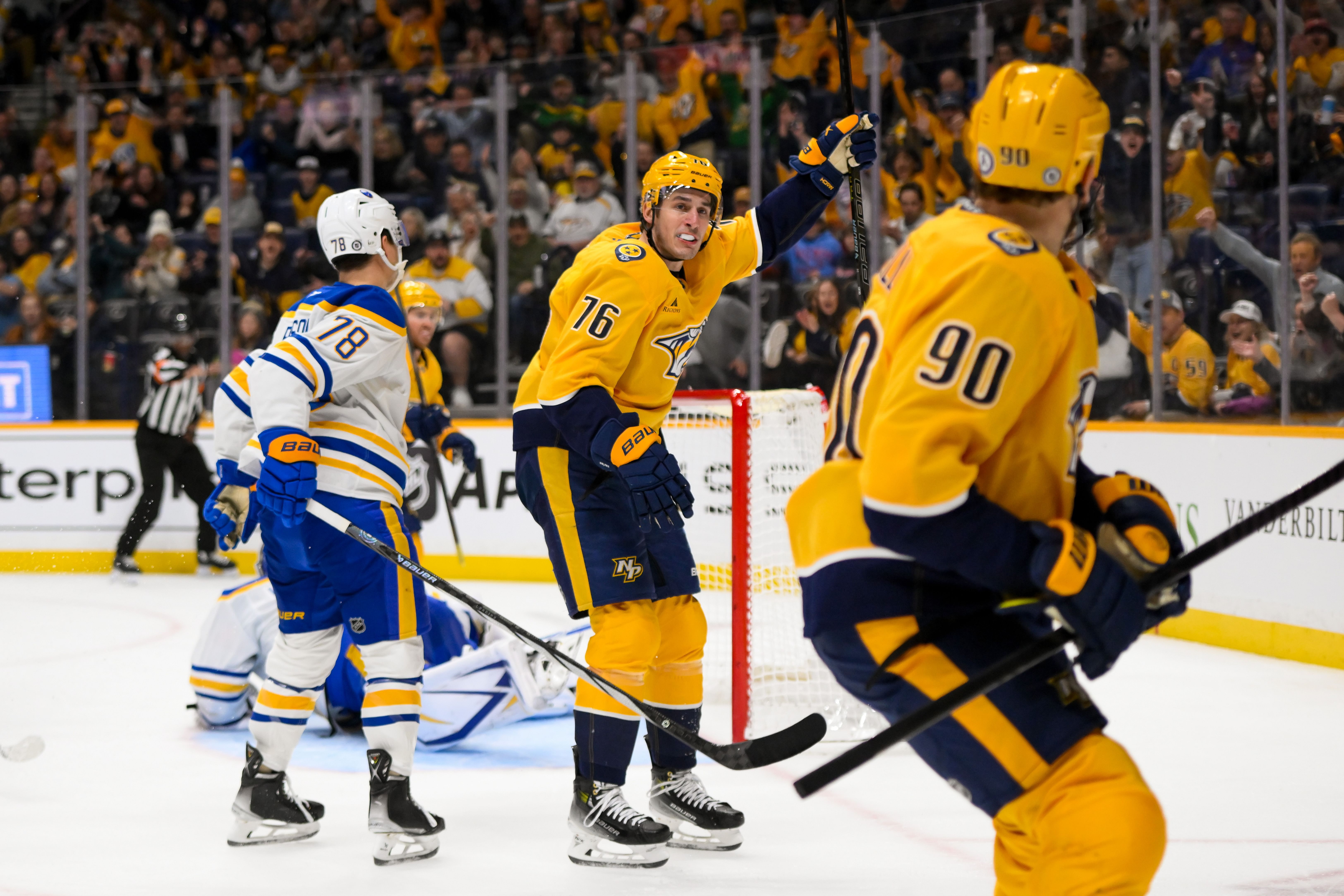 NHL: Buffalo Sabres at Nashville Predators - Source: Imagn