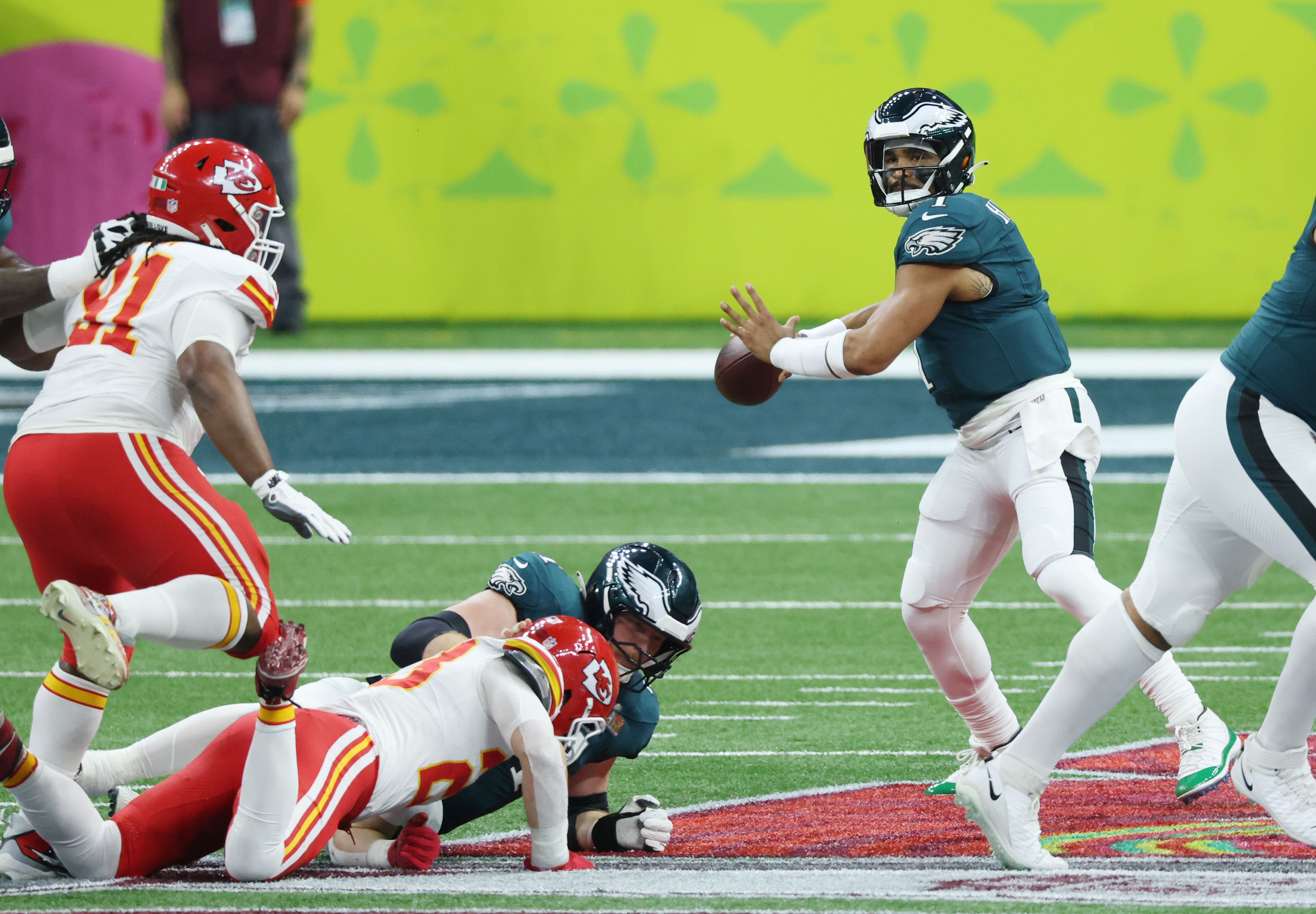 NFL: Super Bowl LIX-Kansas City Chiefs at Philadelphia Eagles - Source: Imagn